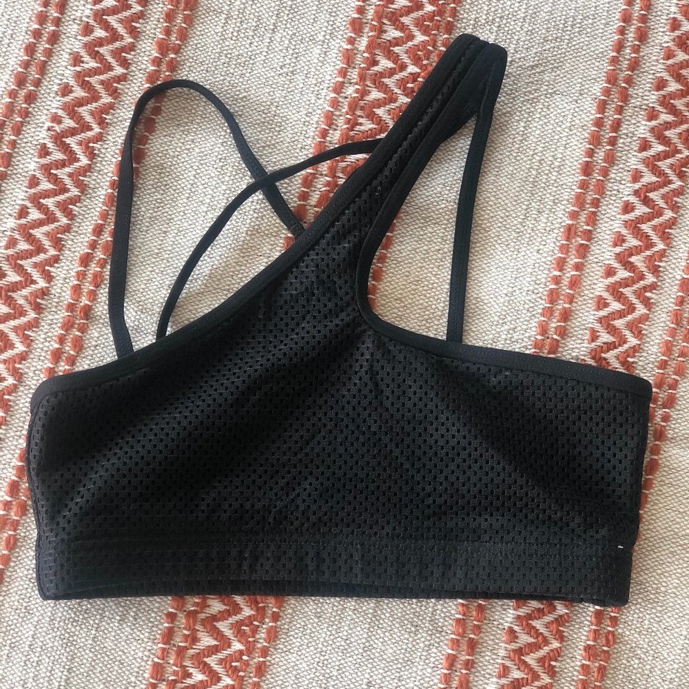 LORNA JANE SPORTS BRA SIZE S